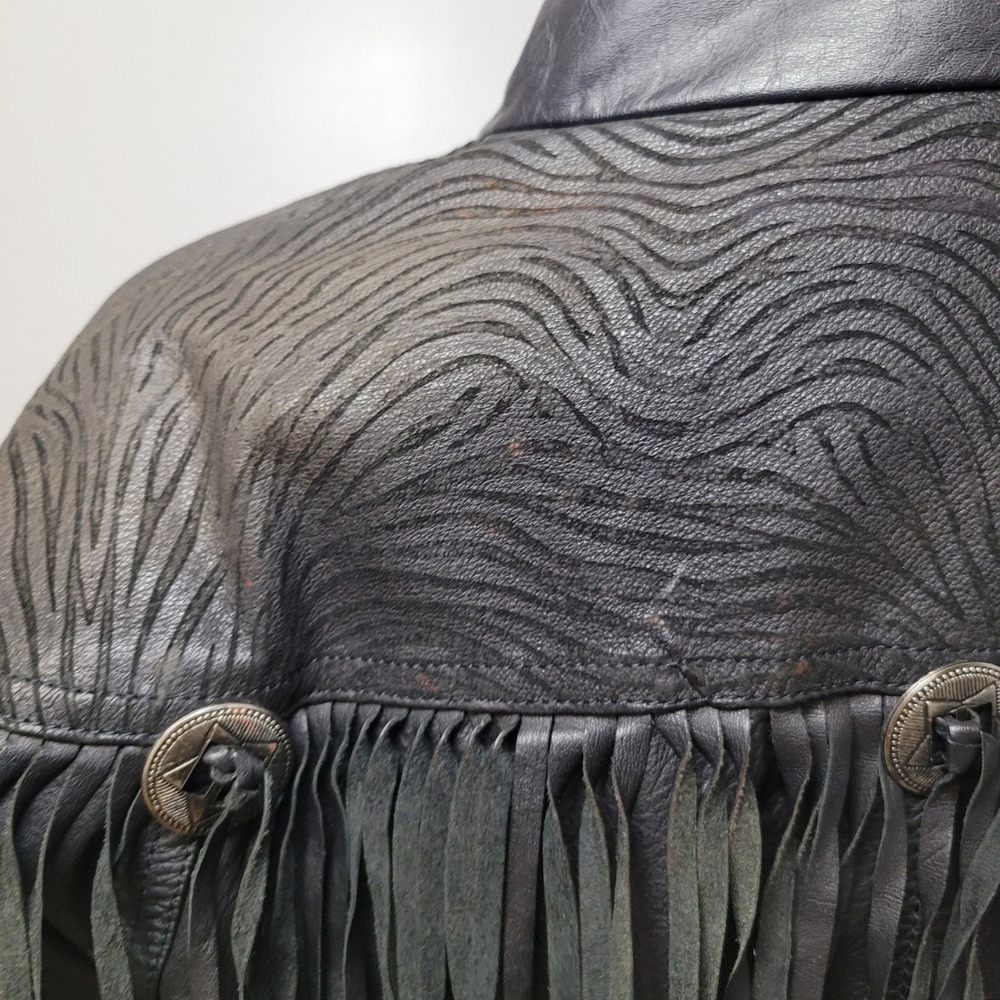 Vintage Black Leather Fringe Western Jacket Zebra Embossed Concho Cropped 90s - Picture 9 of 16